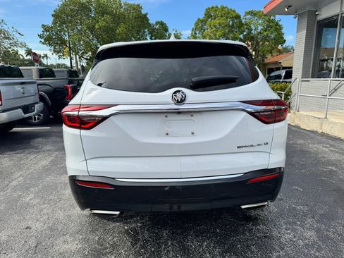 Used 2019 Buick Enclave Premium w/ Experience Buick Package FWD image 6