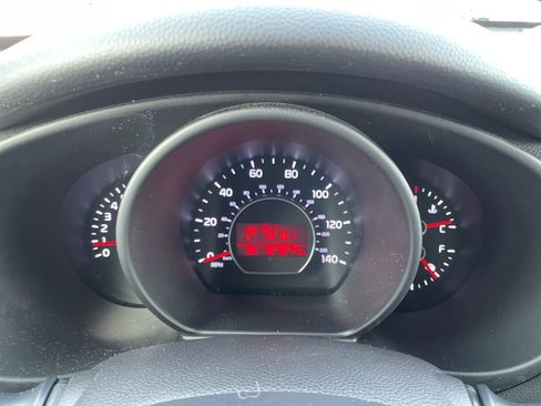 Used 2019 Kia Soul image 26