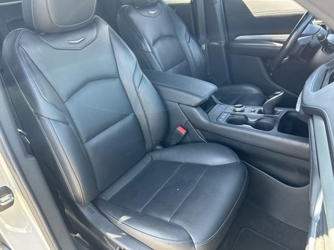 Used 2022 Cadillac XT4 Premium Luxury w/ Safety Alert Package AWD/4WD image 14