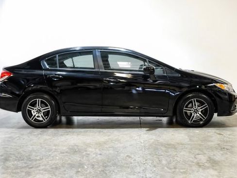 Used 2014 Honda Civic LX image 8