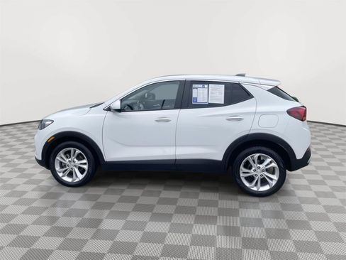 Used 2023 Buick Encore GX Preferred w/ Cold Weather Comfort Package FWD image 11