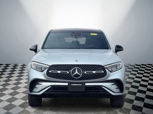 Used 2025 Mercedes-Benz GLC 300 4MATIC w/ AMG Line image 2