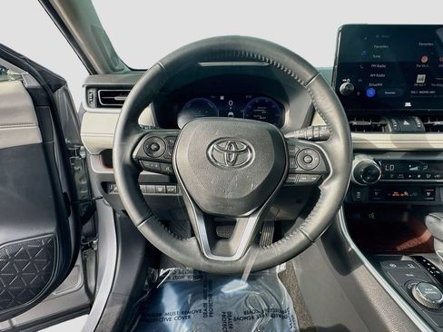 Used 2023 Toyota RAV4 Limited AWD/4WD image 11