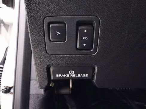 Used 2020 Ford F250 Platinum image 26