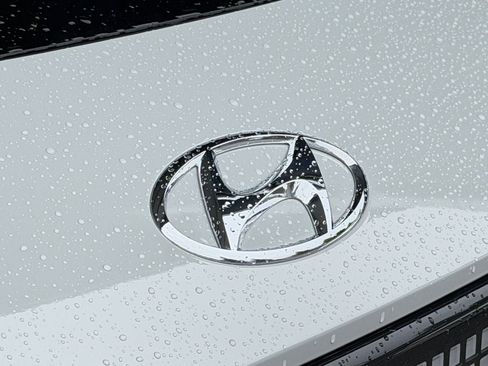 Used 2024 Hyundai Ioniq 5 Limited AWD/4WD image 36