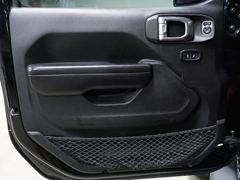 Used 2020 Jeep Wrangler Unlimited Sport AWD/4WD image 9