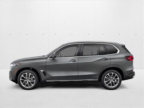 New 2026 BMW X5 xDrive40i AWD/4WD image 3