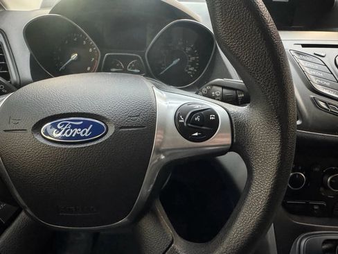 Used 2016 Ford Escape SE image 14