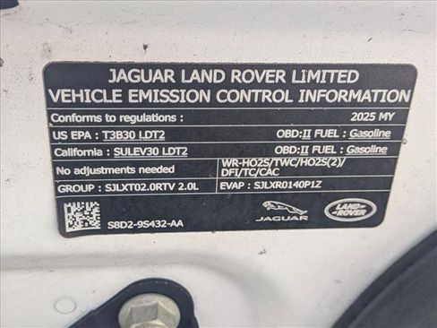 Used 2025 Land Rover Discovery Sport S AWD/4WD image 23
