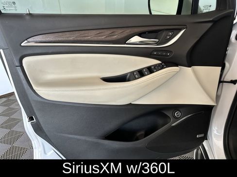 Used 2022 Buick Enclave Avenir w/ Avenir Technology Package image 11