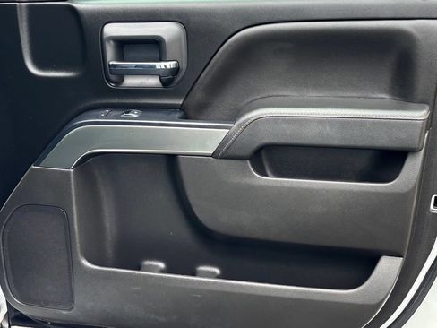 Used 2018 Chevrolet Silverado 1500 LT w/ All Star Edition RWD image 24