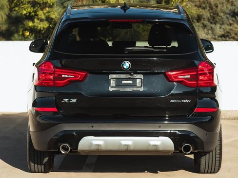Used 2019 BMW X3 sDrive30i w/ Driving Assistance Package image 11