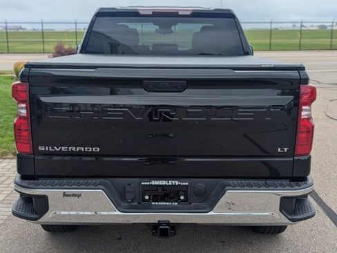 Used 2024 Chevrolet Silverado 1500 LT image 9