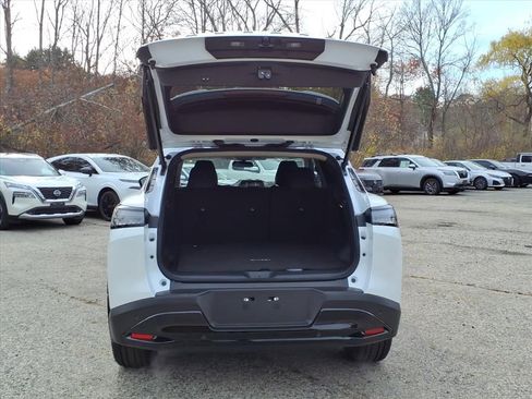 New 2025 Nissan Murano SV image 5