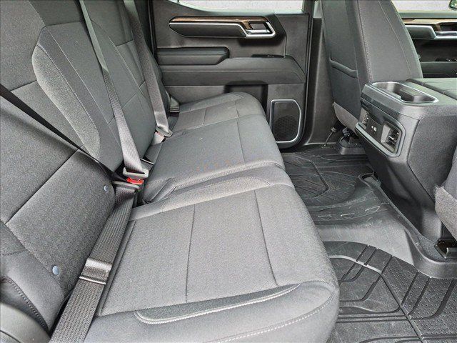 Used 2026 Chevrolet Silverado 1500 LT w/ Texas Edition Plus RWD image 19