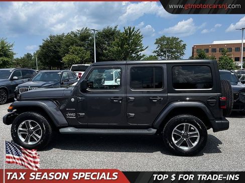 Used 2019 Jeep Wrangler Unlimited Sahara AWD/4WD image 6