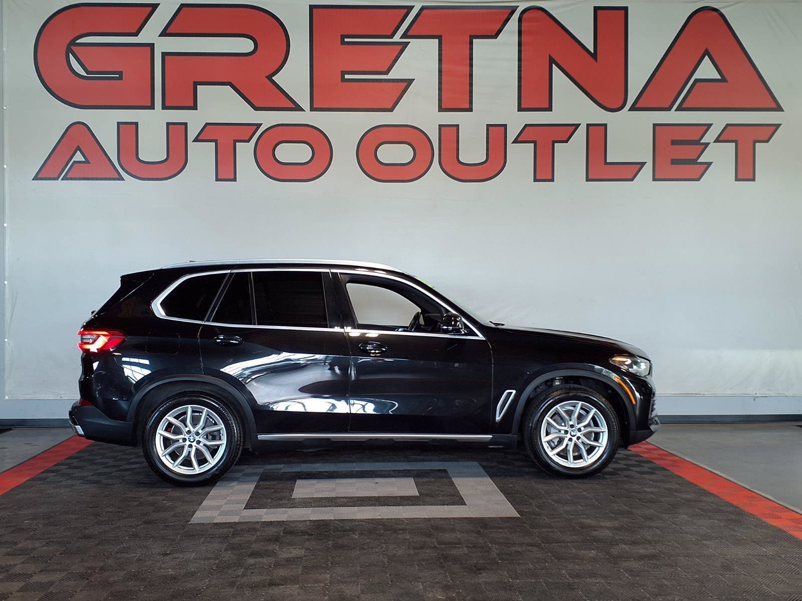 Used 2020 BMW X5 xDrive40i w/ Convenience Package AWD/4WD image 1