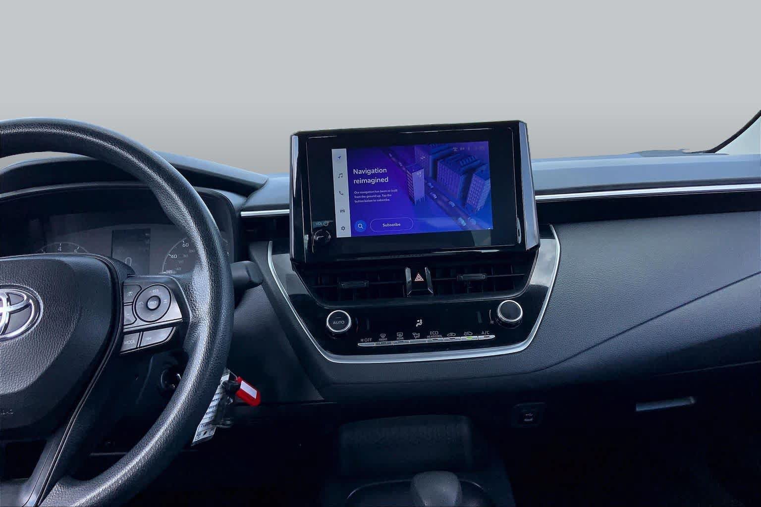 Used 2024 Toyota Corolla LE FWD image 7