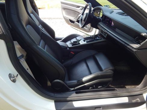 Used 2020 Porsche 911 Carrera image 12