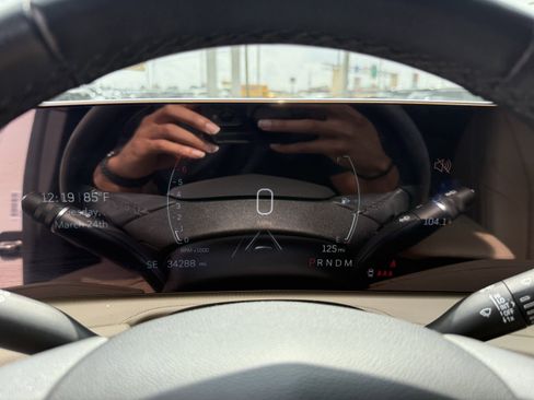 Used 2024 Cadillac XT4 Luxury w/ Cold Weather Package image 20