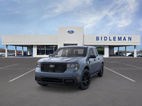 New 2025 Ford Maverick XLT w/ XLT Luxury Package AWD/4WD image 2