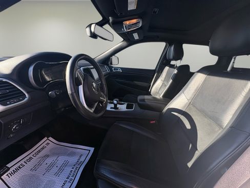 Used 2015 Jeep Grand Cherokee Altitude image 16