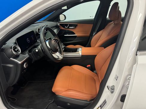 Used 2023 Mercedes-Benz C 300 4MATIC Sedan image 14