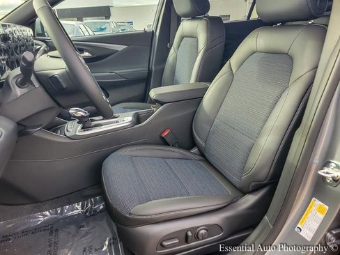 New 2026 Buick Envista Preferred image 12
