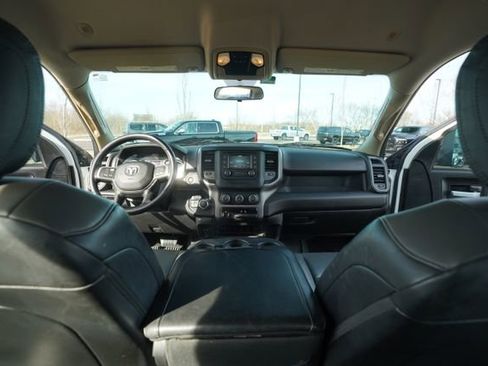 Used 2019 RAM 2500 Tradesman w/ Chrome Appearance Group image 23