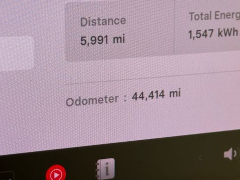 Used 2019 Tesla Model 3 Mid Range image 28