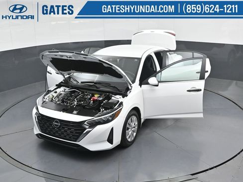 Used 2025 Nissan Sentra S FWD image 48