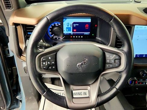 Used 2022 Ford Bronco Outer Banks AWD/4WD image 13