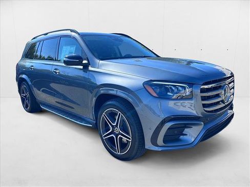 New 2026 Mercedes-Benz GLS 450 4MATIC image 6