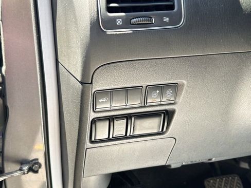 Used 2020 Nissan Armada SL w/ Premium Package AWD/4WD image 42