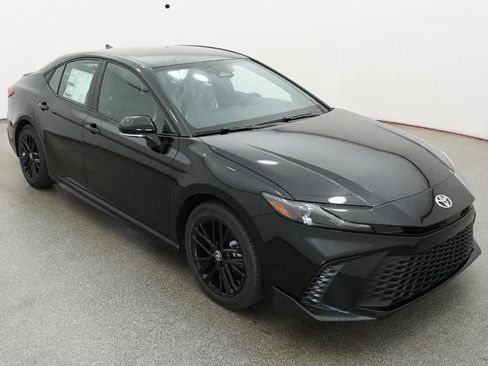 New 2026 Toyota Camry SE w/ Convenience Package FWD image 13
