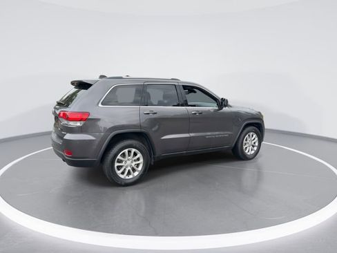 Used 2021 Jeep Grand Cherokee Laredo X RWD image 8