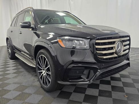 New 2026 Mercedes-Benz GLS 580 4MATIC image 8