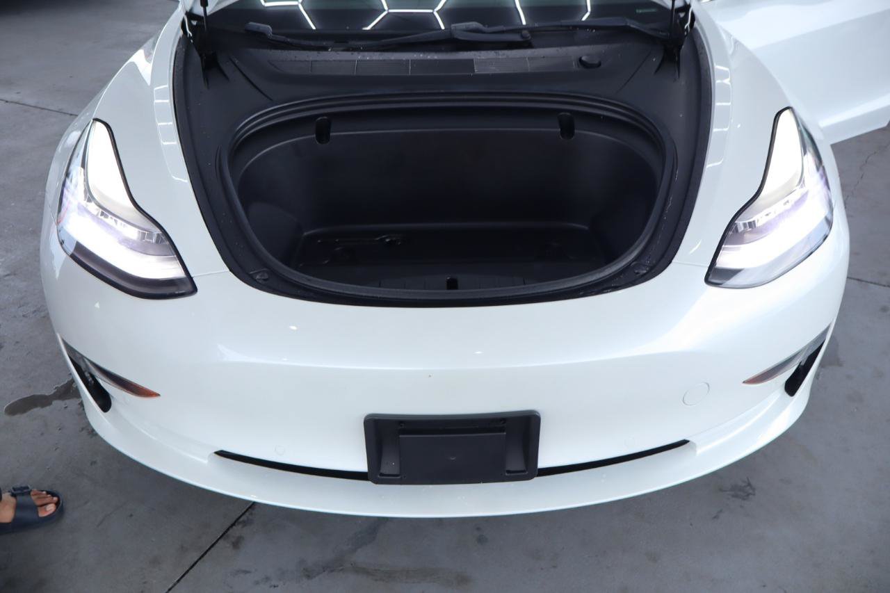 Used 2020 Tesla Model 3 Standard Range RWD image 37