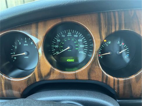 Used 1998 Jaguar XK8 Convertible image 16