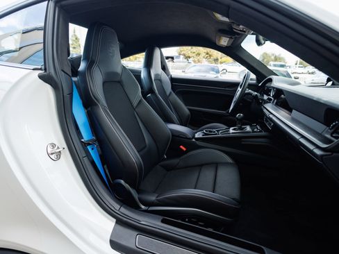 Used 2022 Porsche 911 GT3 RWD image 49