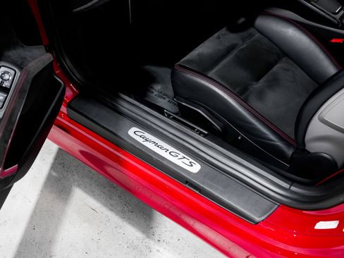 Used 2015 Porsche Cayman GTS image 18