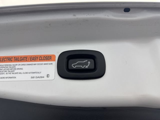 Used 2021 Mitsubishi Outlander 4WD Plug-In Hybrid image 43