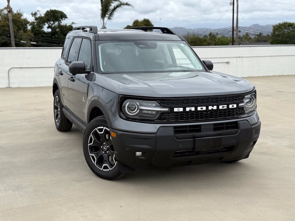 New 2026 Ford Bronco Sport Outer Banks w/ Outer Banks Tech Package+ AWD/4WD image 2