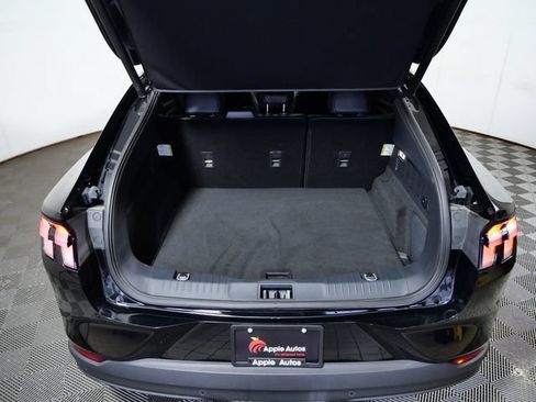 Certified 2025 Ford Mustang Mach-E Premium RWD image 8