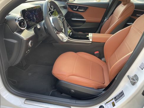 Certified 2025 Mercedes-Benz C 300 Sedan image 21