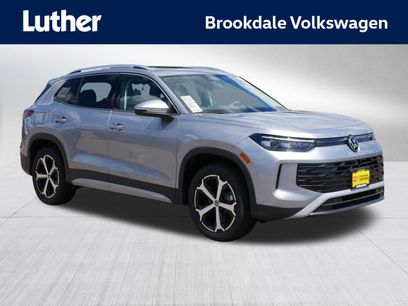 New 2026 Volkswagen Tiguan SE