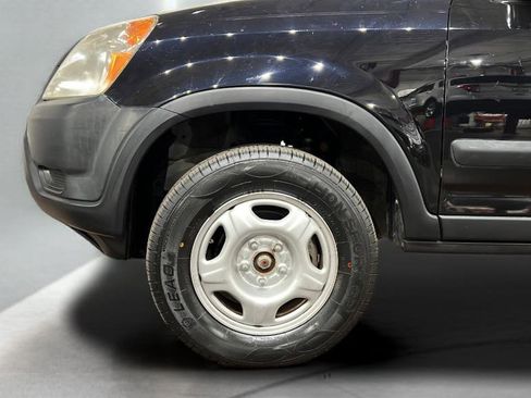 Used 2003 Honda CR-V LX image 36