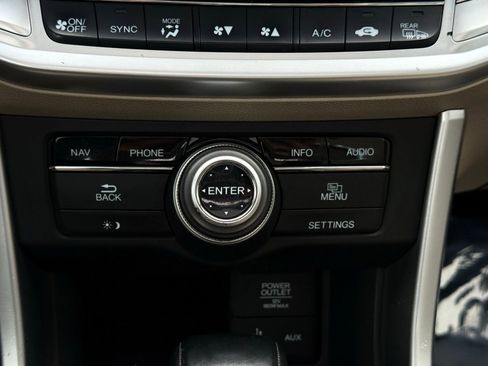 Used 2013 Honda Accord EX-L image 37