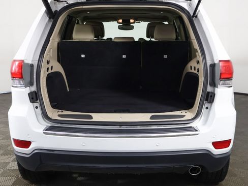 Used 2019 Jeep Grand Cherokee Limited AWD/4WD image 20