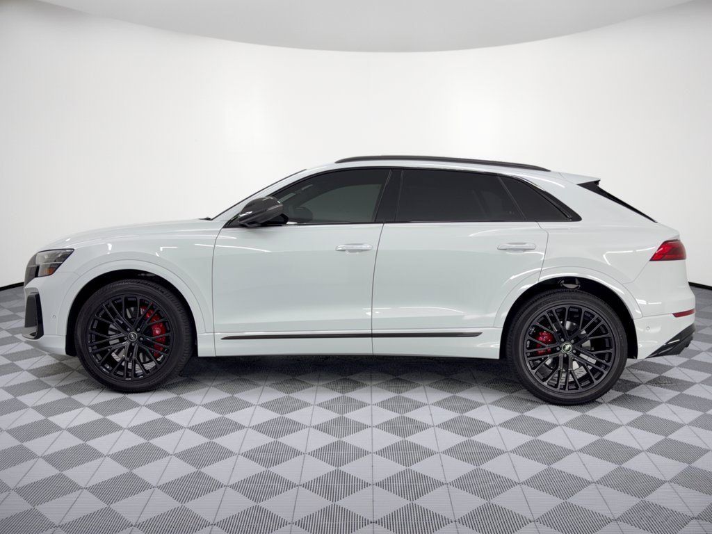 Used 2026 Audi SQ8 Premium Plus AWD/4WD image 2